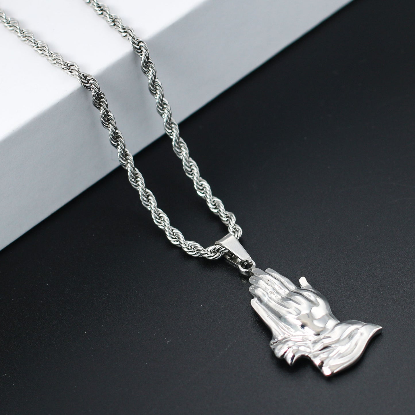 Hip-Hop Fashionable Brand Stainless Steel Jesus Praying Hands Pendant Men's Titanium Steel Twist Necklace