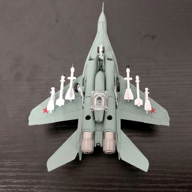 MAQUETTE AVION - Chasseur MIG29