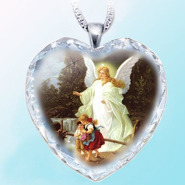 New European And American Crystal Of Our Lady Of Jesus, Heart Necklace Pendant