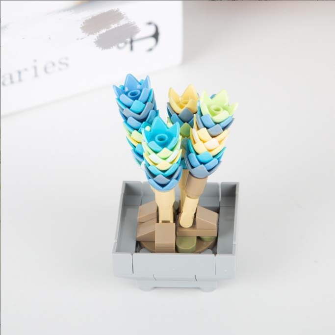 Children's Assembling Small Particle Virtual Bouquet